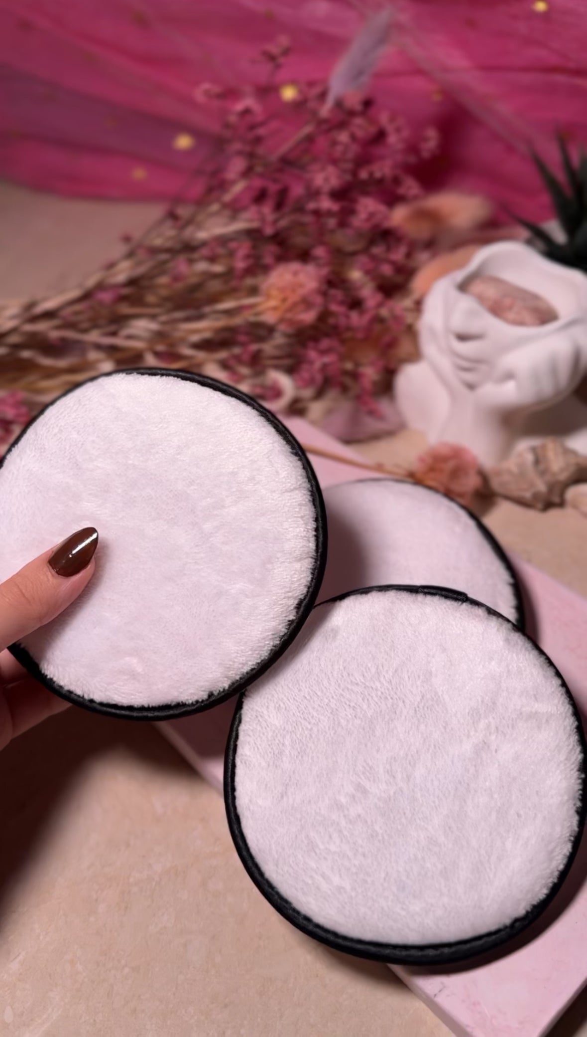 Makeup removing pad